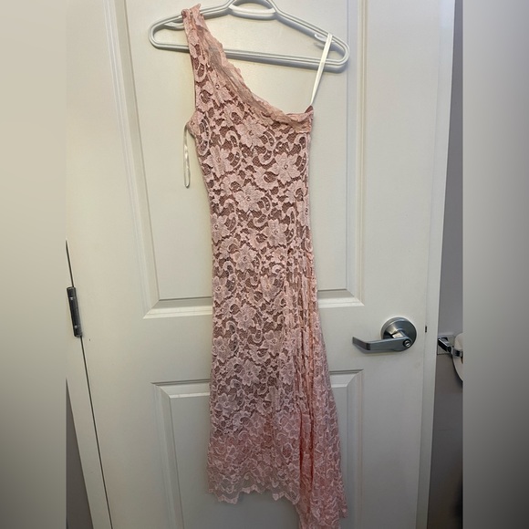 Debbie Shuchai one shoulder pink dress - Picture 1 of 3